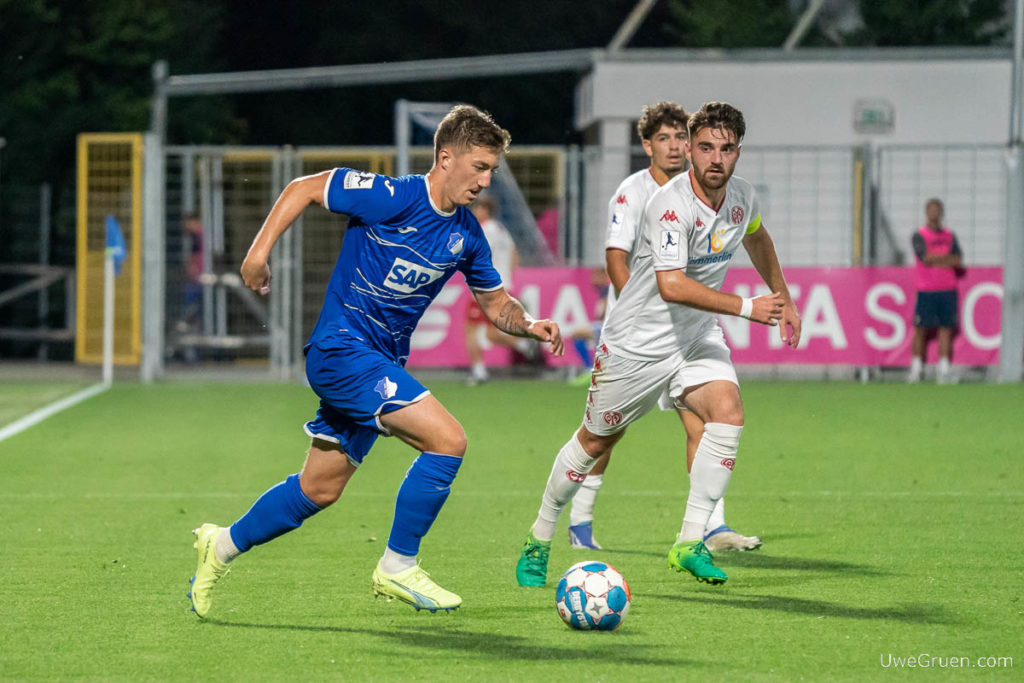 Angelo Stiller, FSV Mainz 05 II, Fussball, Regionalliga Suedwest, TSG 1899 Hoffenheim II, U23