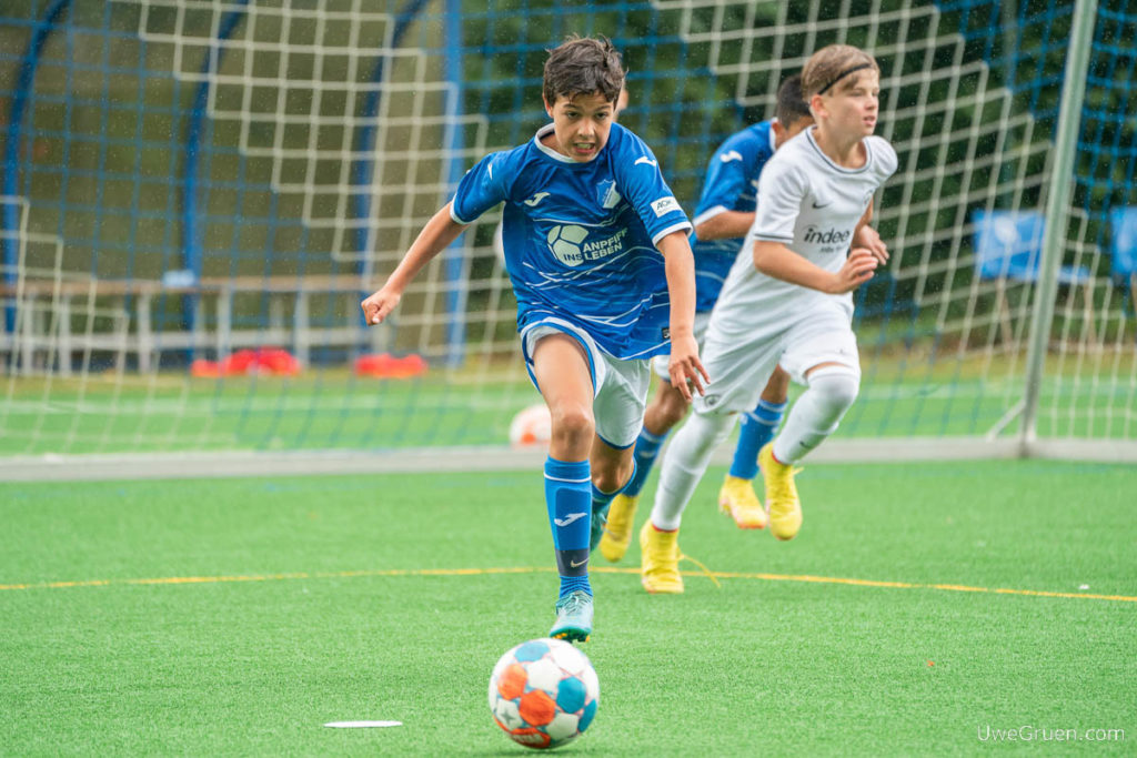 Eintracht Frankfurt, Fussball, Jonas Mormann, Jugend, Junioren, SV Stuttgarter Kickers, TSG 1899 Hoffenheim, TSG Akademie, U12